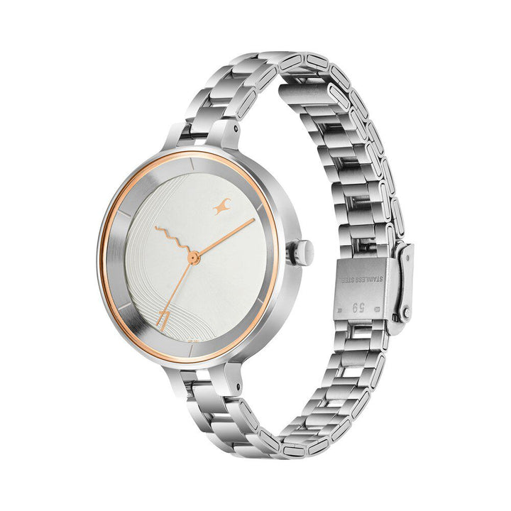 Fastrack Stunners Quartz Analog Silver dial Stainless Steel Strap Watch for Girls 6265SM02