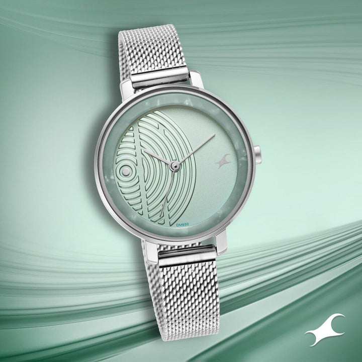 Fastrack Younique Quartz Analog Blue Dial Stainless Steel Strap Watch for Girls NR6278SM01