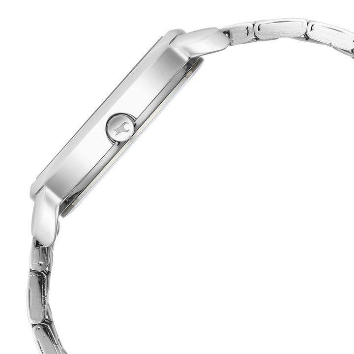 Fastrack Stunners Quartz Analog Silver Dial Metal Strap Watch for Girls NS6282SM01