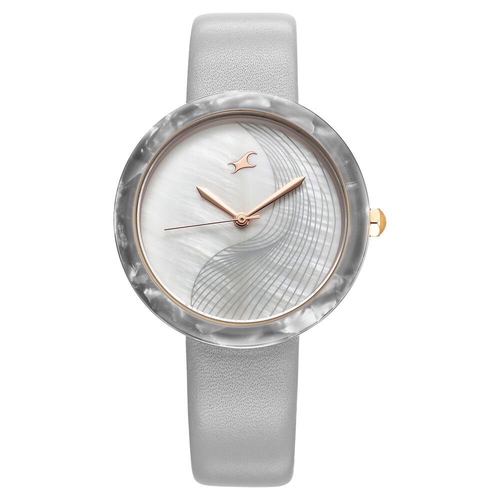 Fastrack Younique Quartz Analog Mother Of Pearl Dial LeatherStrap Watch For Girls 68035KL03