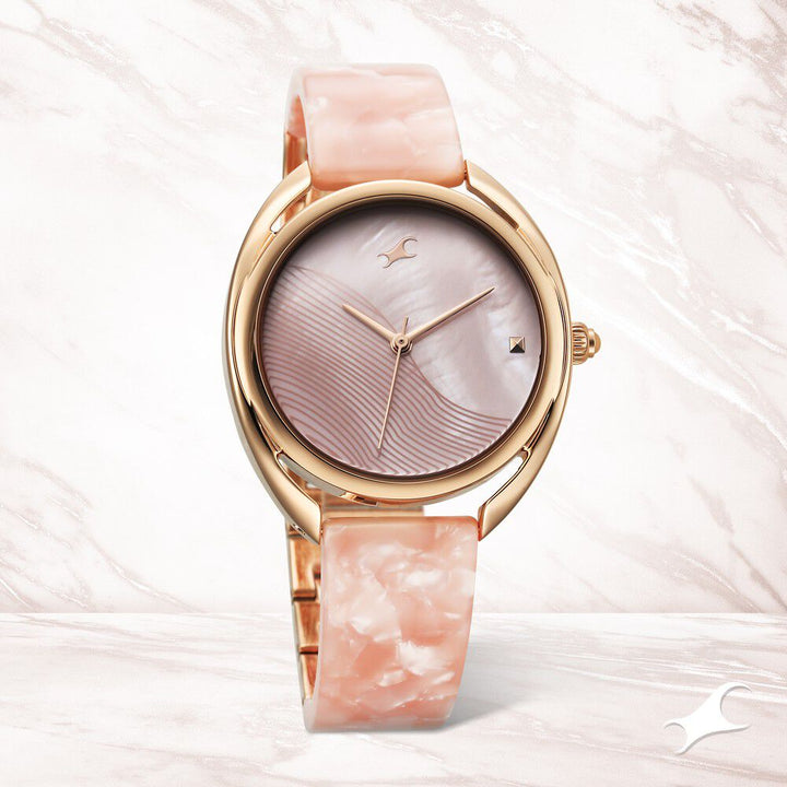 Fastrack Younique Quartz Analog Pink Color Mother Of Pearl Dial Acetate And Metal Strap Watch For Girls 68036KD01