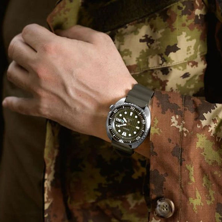 Seiko PROSPEX DIVER'S AUTOMATIC WATCH - SRPE05K1