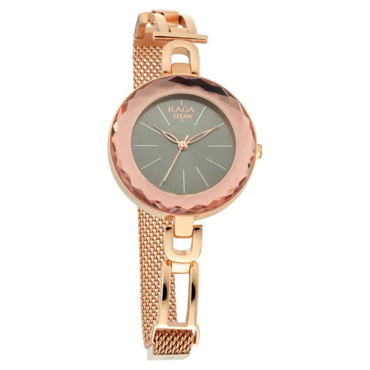 TITAN Illume from Raga Facets 95122WM01 / NS95122WM01