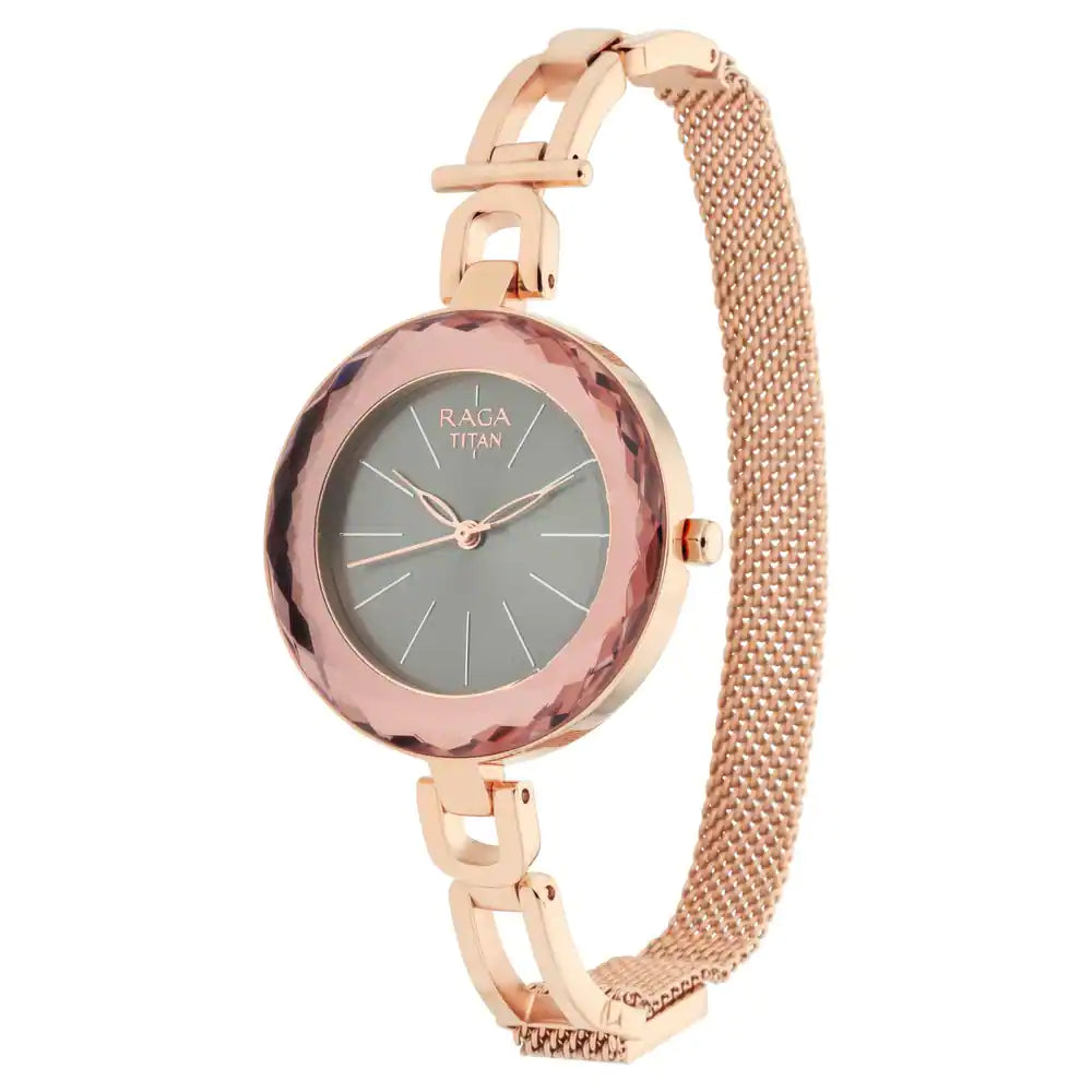 TITAN Illume from Raga Facets 95122WM01 / NS95122WM01