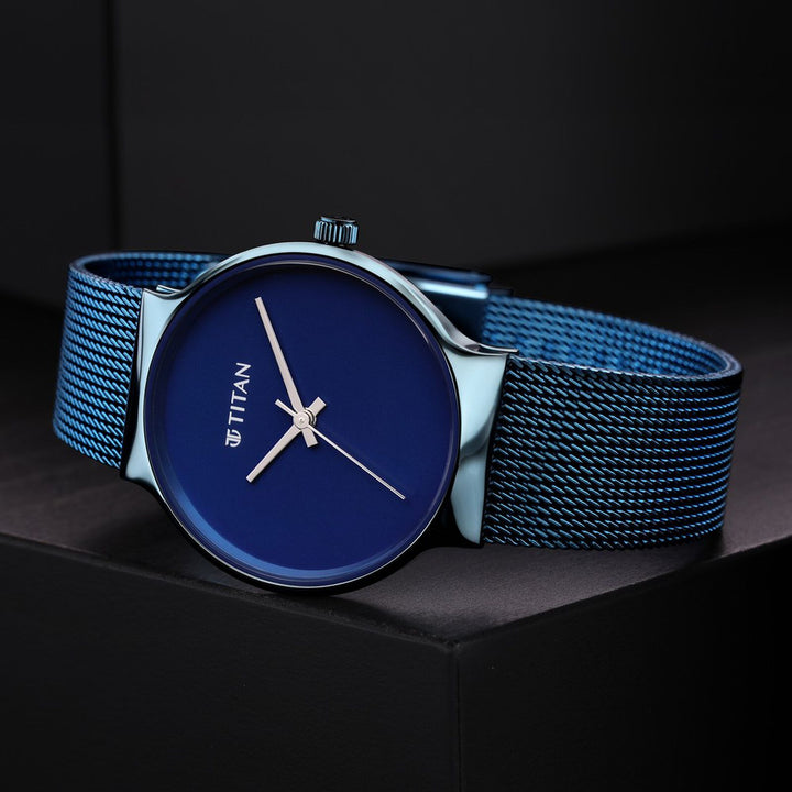 Titan 95141QM01 Blue Dial Women&