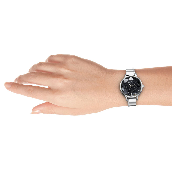 TITAN Women Raga - 95267SM01