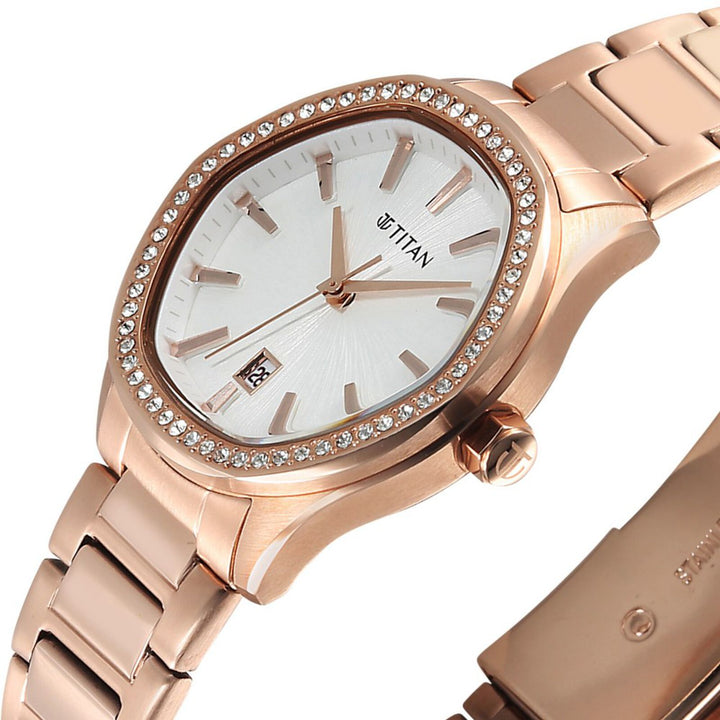 Titan Purple Glamour 95326WM01 Silver Dial Women&
