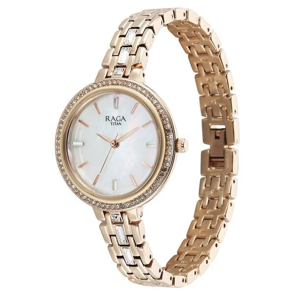 Titan Raga Spotlight 95424WM01 Silver Dial Women&