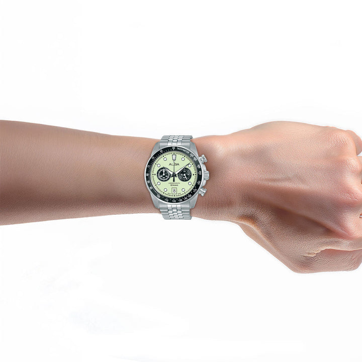 https://cdn.shopify.com/s/files/1/0468/8239/0170/files/A4B033X1-onwrist1_imresizer.jpg?v=1771302773