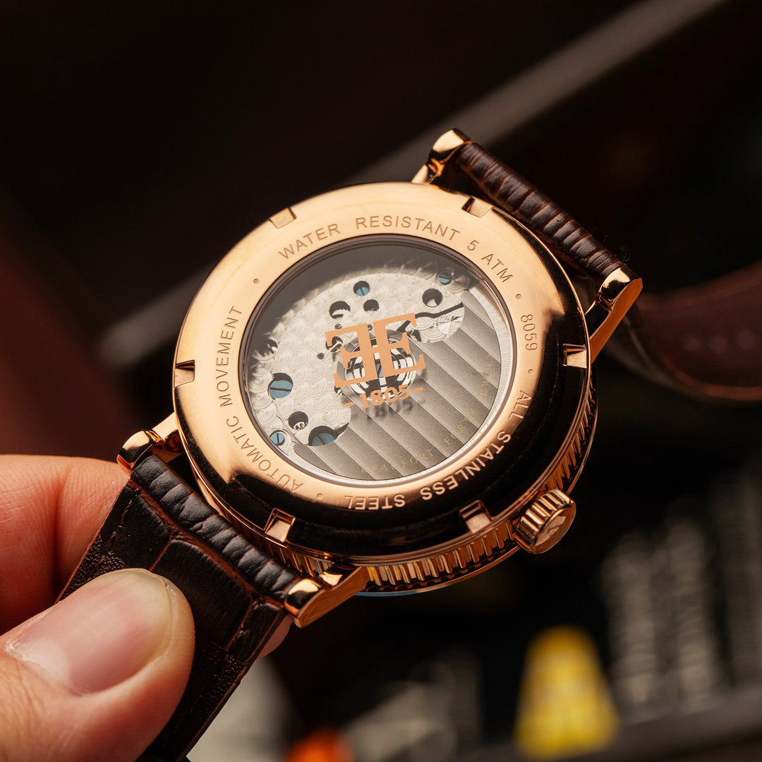 Earnshaw Mahogany Brown