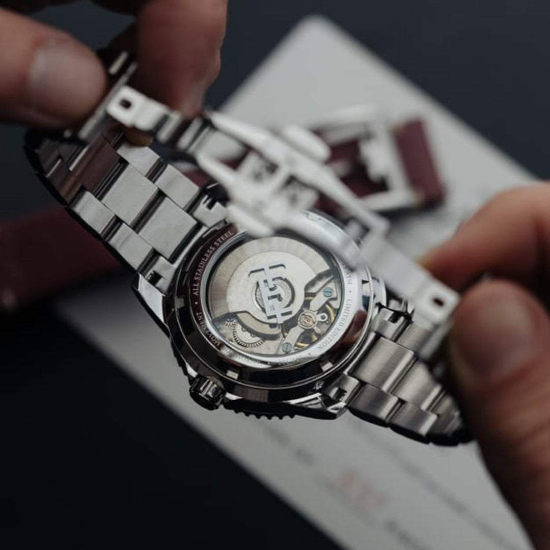 Earnshaw Hawke Power Reserve Petrol Black