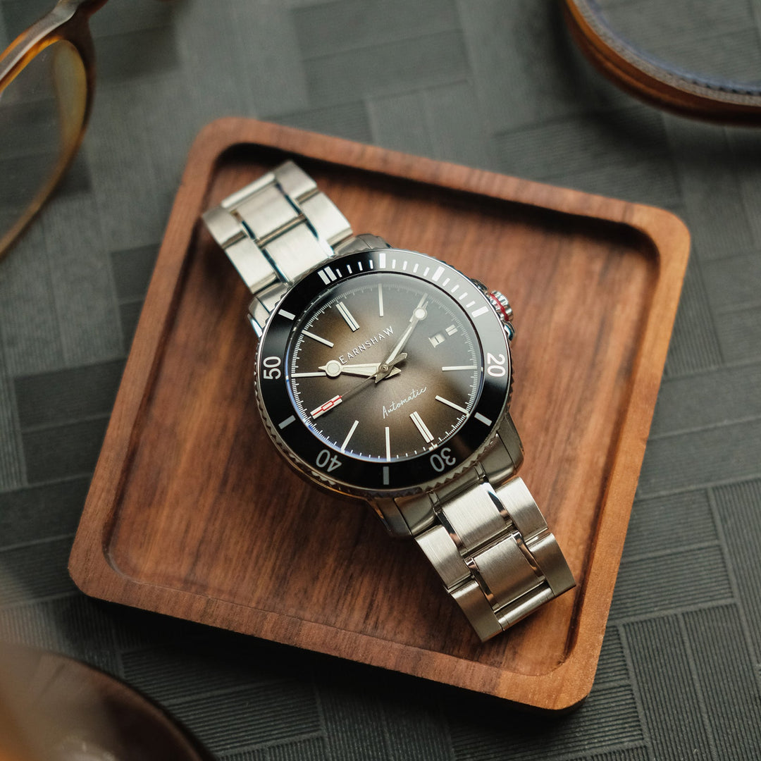 Earnshaw Martin Automatic Fumée Black