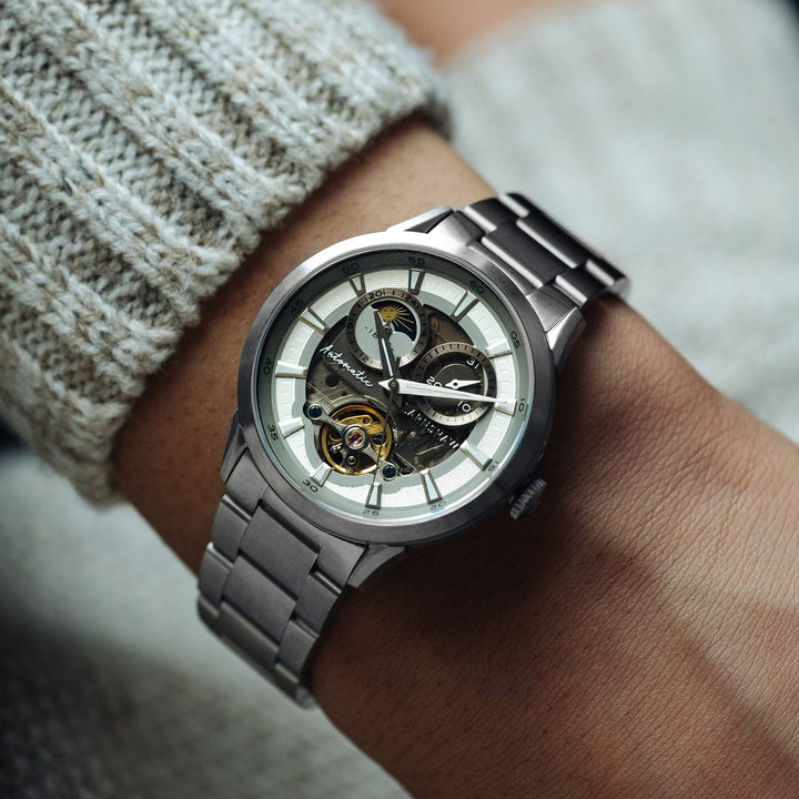Earnshaw Carlyle Sun Moon Open Heart Automatic Manor Grey