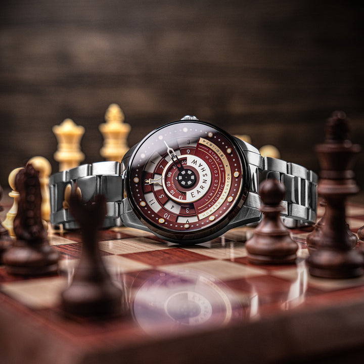 Earnshaw Staunton Chess Set Automatic Bishop Red