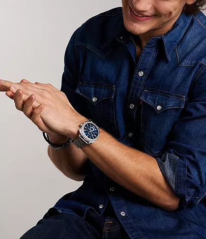 https://fossil.scene7.com/is/image/FossilPartners/FS6096_onmodel?$sfcc_onmodel_large$
