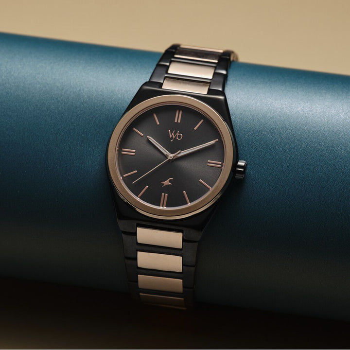 Fastrack Vyb Nimbus Quartz Analog Black Dial Two Toned Color Metal Strap Watch For Guys FV30010KM02W