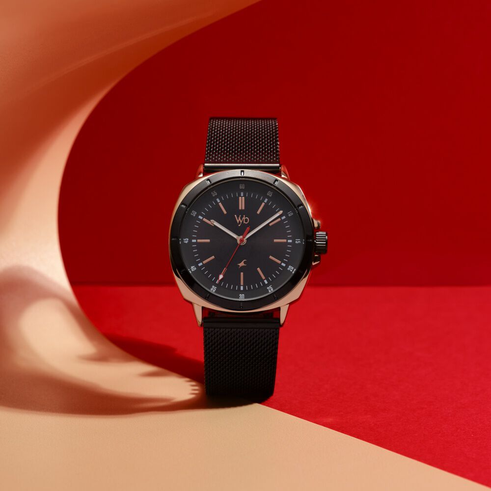 Fastrack Vyb Pioneer Quartz Analog Black Dial Black Metal Strap Watch For Guys FV30014KM01W