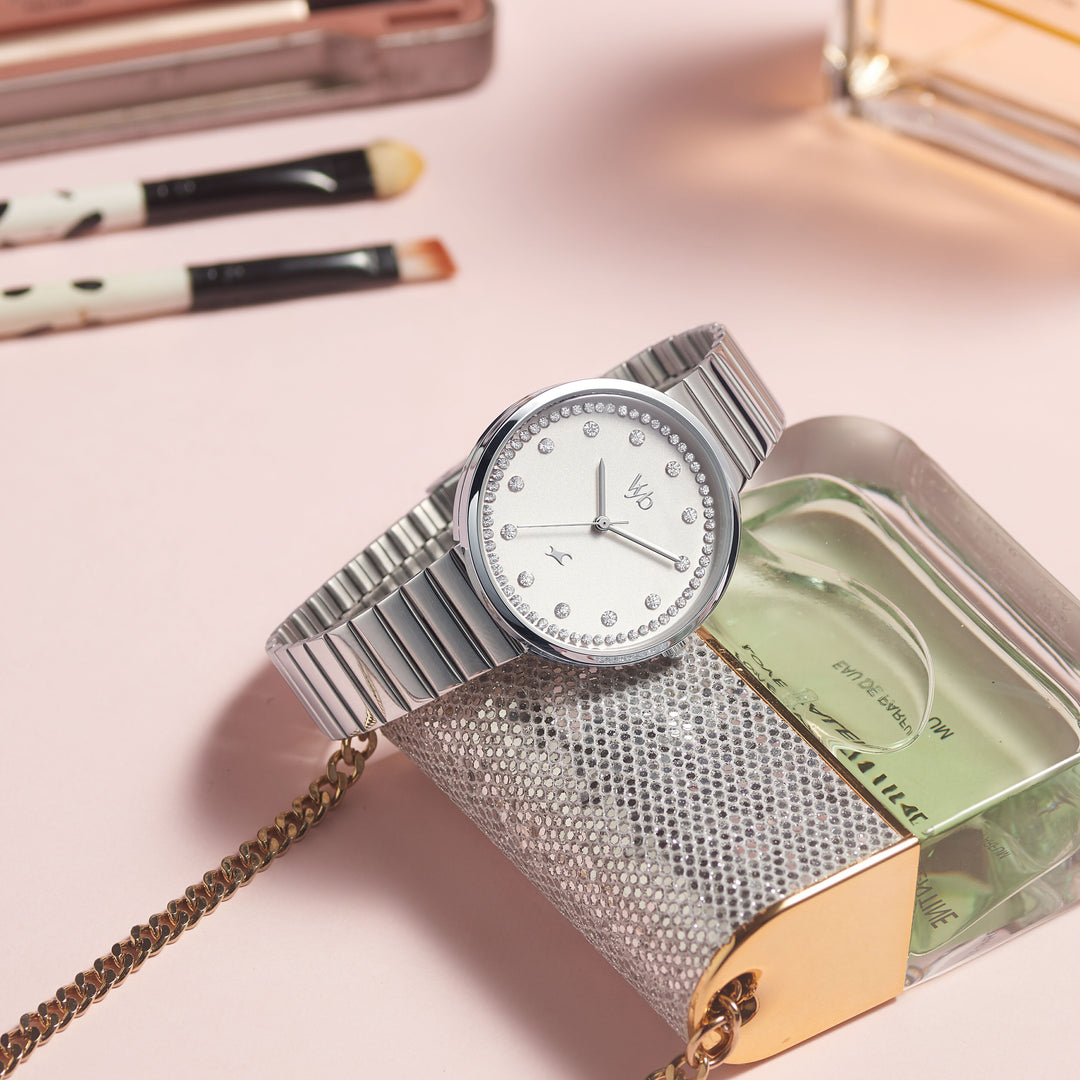 Fastrack Vyb Mirage Quartz Analog Silver Dial Stainless Steel Strap Watch for Girls FV60003SM01W