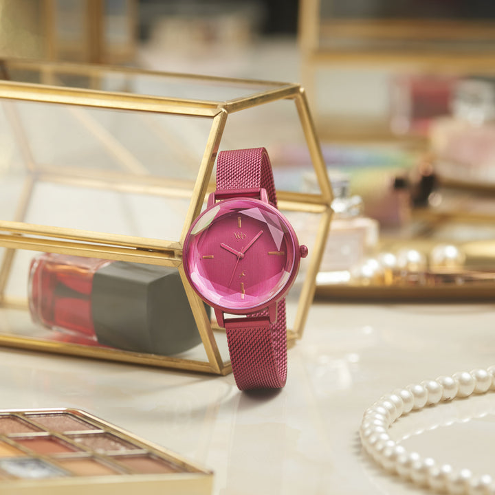 Fastrack Vyb Aurora Quartz Analog Pink Dial Stainless Steel Strap Watch for Girls FV60010QM02W