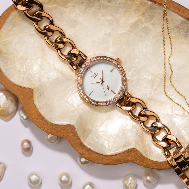 Fastrack Vyb Showstopper Quartz Analog Mother Of Pearl Dial Metal Strap Watch for Girls FV60026WM01W