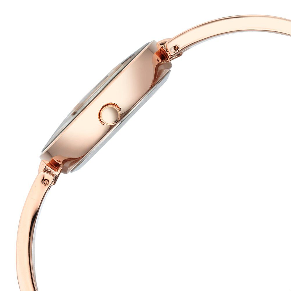 Fastrack Vyb Starlet Quartz Analog Pink Dial Rose Gold Color Metal Strap Watch For Girls FV60053WM02W