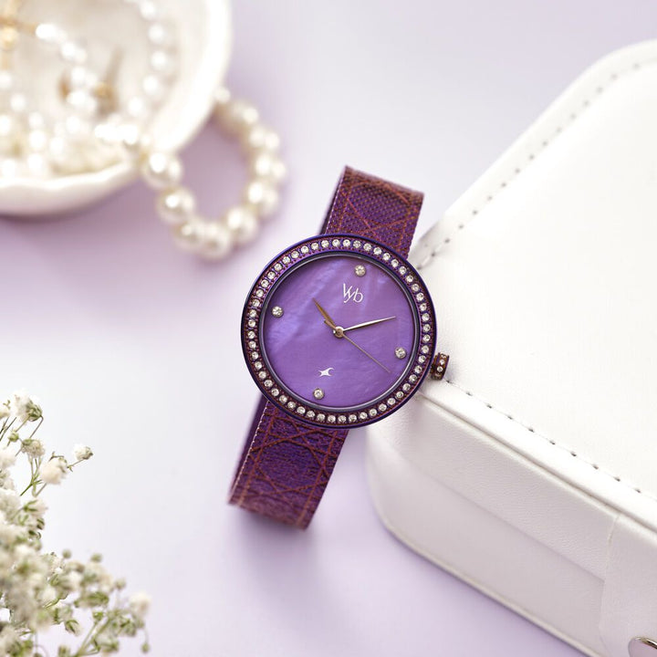 Fastrack Vyb Eclipse Quartz Analog Purple Mother Of Pearl Dial Purple Color Metal Strap Watch For Girls FV60056QM01W