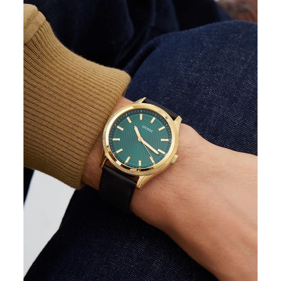 GUESS Mens Black Gold Tone Analog Watch GW0846G1