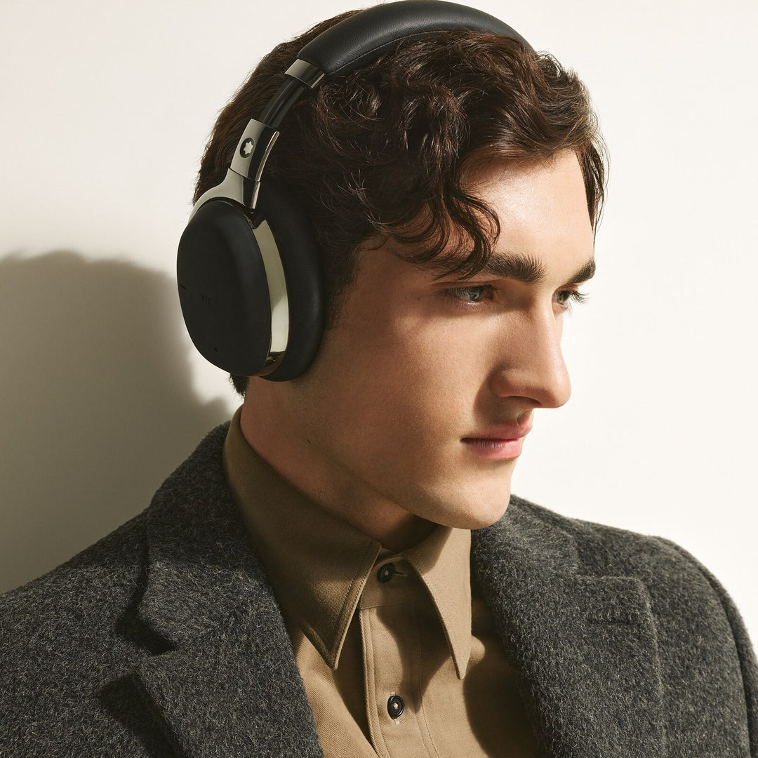 Montblanc MB 01 Over-Ear Headphones Black MB127673