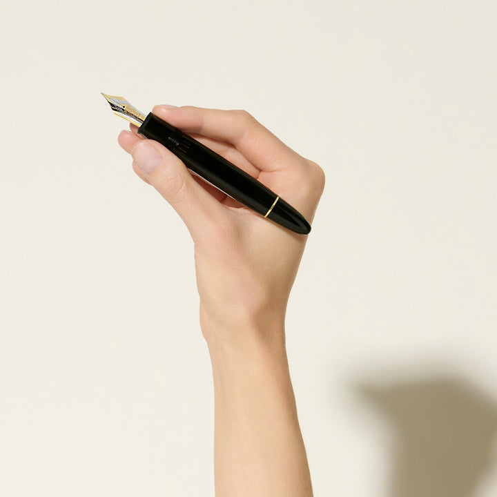 Montblanc Meisterstück Gold-Coated 149 Fountain Pen (M) MB132113