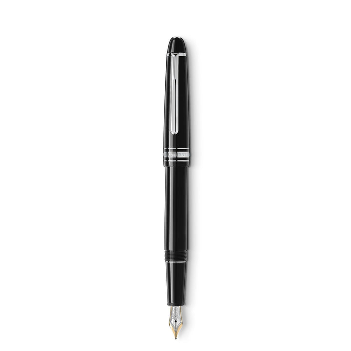Montblanc Meisterstück Classique Fountain Pen MB132469