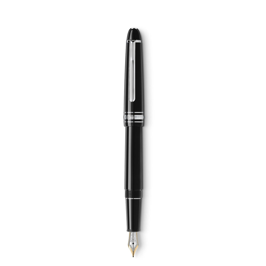 Montblanc Meisterstück Classique Fountain Pen MB132581
