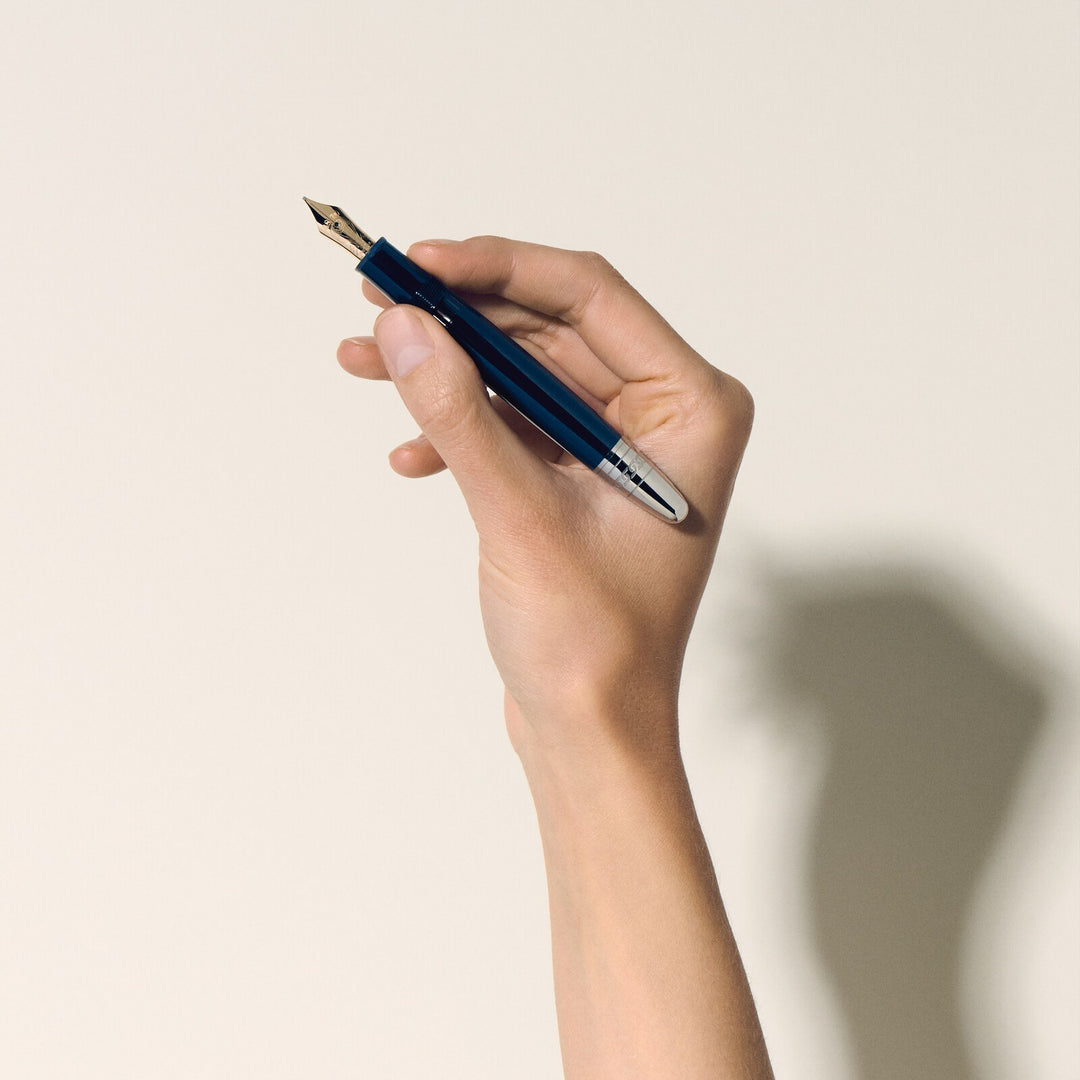 Montblanc Meisterstück Around the World in 80 Days LeGrand Fountain Pen MB132875