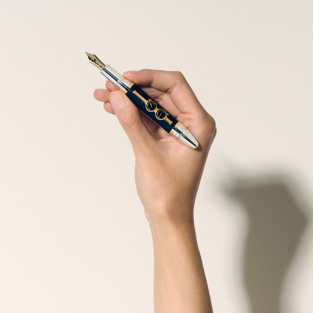 Montblanc Meisterstück Around the World in 80 Days Limited Edition 811 Fountain Pen MB132900