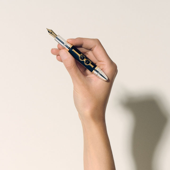 Montblanc Meisterstück Around the World in 80 Days Limited Edition 811 Fountain Pen MB132900