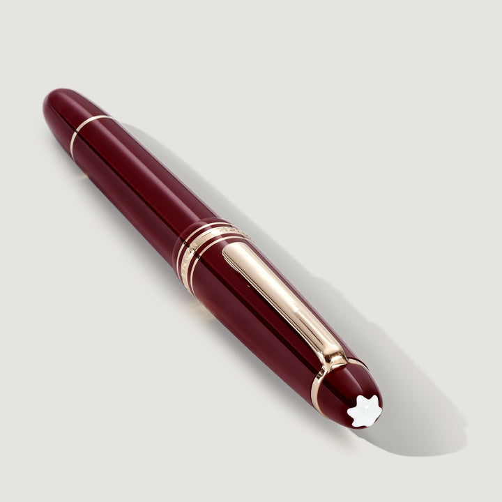 Montblanc Meisterstück Burgundy Red Classique Fountain Pen MB133006