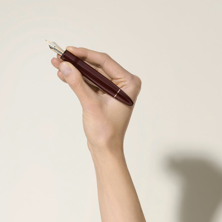Montblanc Meisterstück Burgundy Red 149 Fountain Pen MB136757