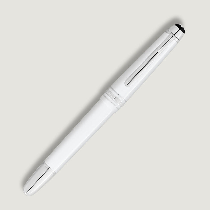 Montblanc Meisterstück White Classique Fountain Pen (M) MB137120M