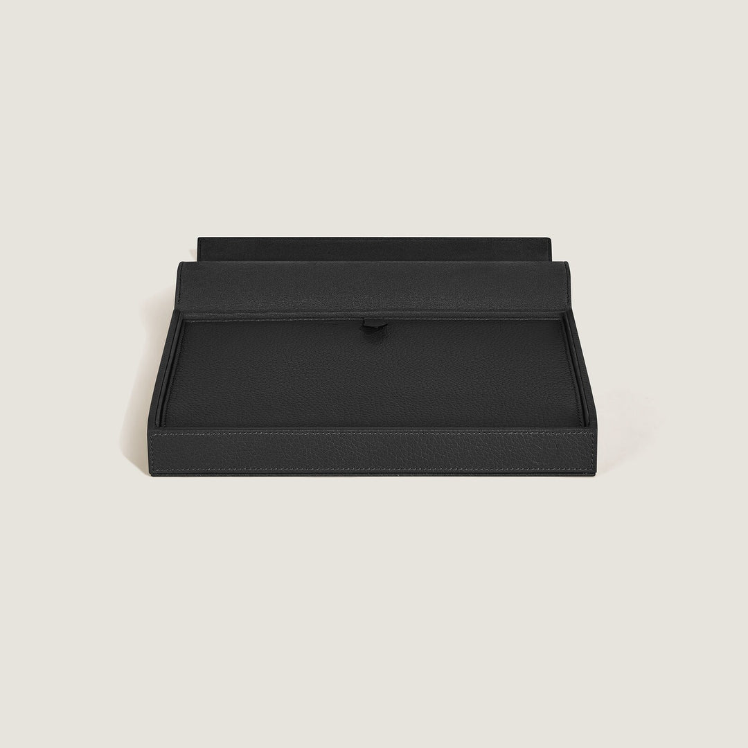 Montblanc Travel Box for 8 Writing Instruments in Grain Leather MB137163