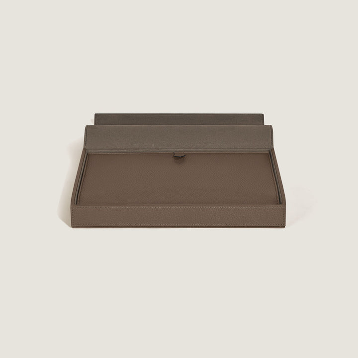 Montblanc Travel Box for 8 Writing Instruments in Grain Leather MB137720