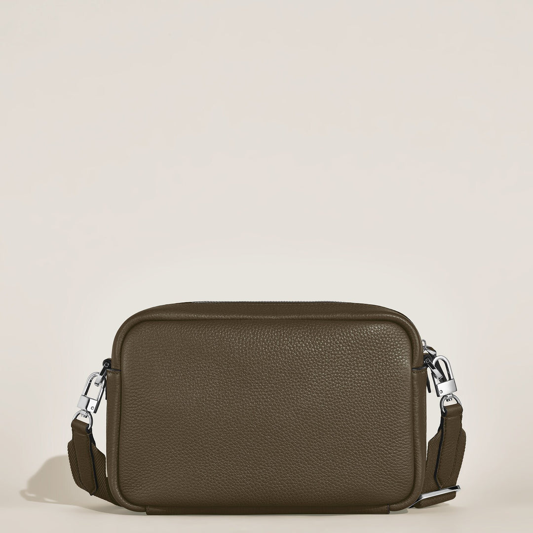 Montblanc Companion crossbody MB220210
