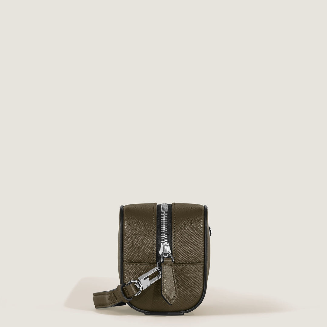 Montblanc Small Toiletry Clutch in Sartorial Leather MB221570