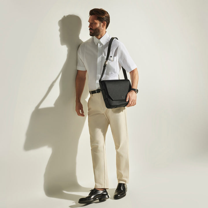 Montblanc Belt Messenger Bag in Sartorial Leather MB221578