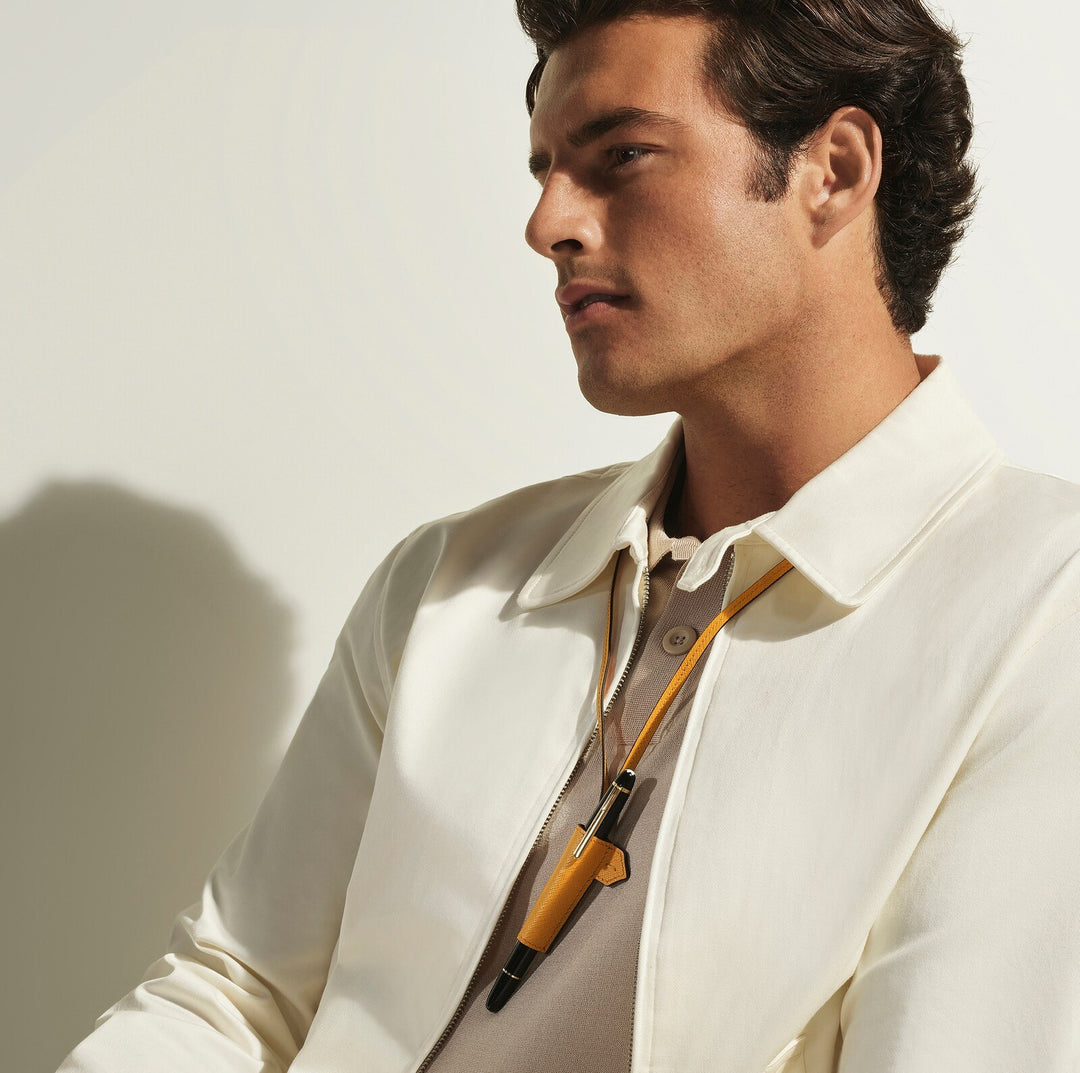 Montblanc 1-Pen Loop Necklace in Sartorial Leather MB221652
