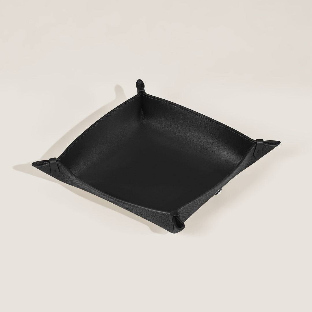 Montblanc Medium Catch Tray in Grain Leather MB222790
