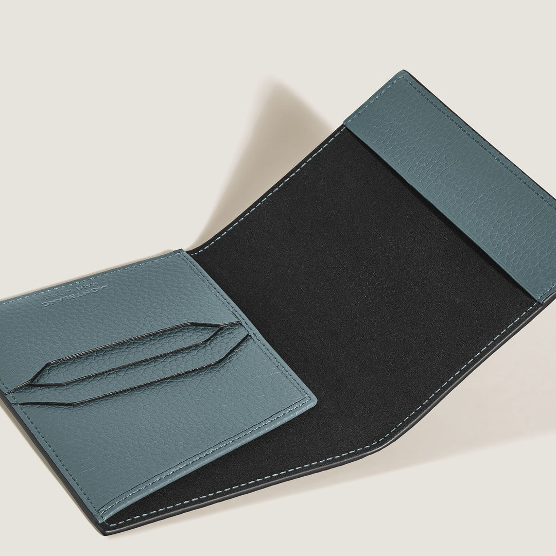 Montblanc Passport Holder in Grain Leather MB223065