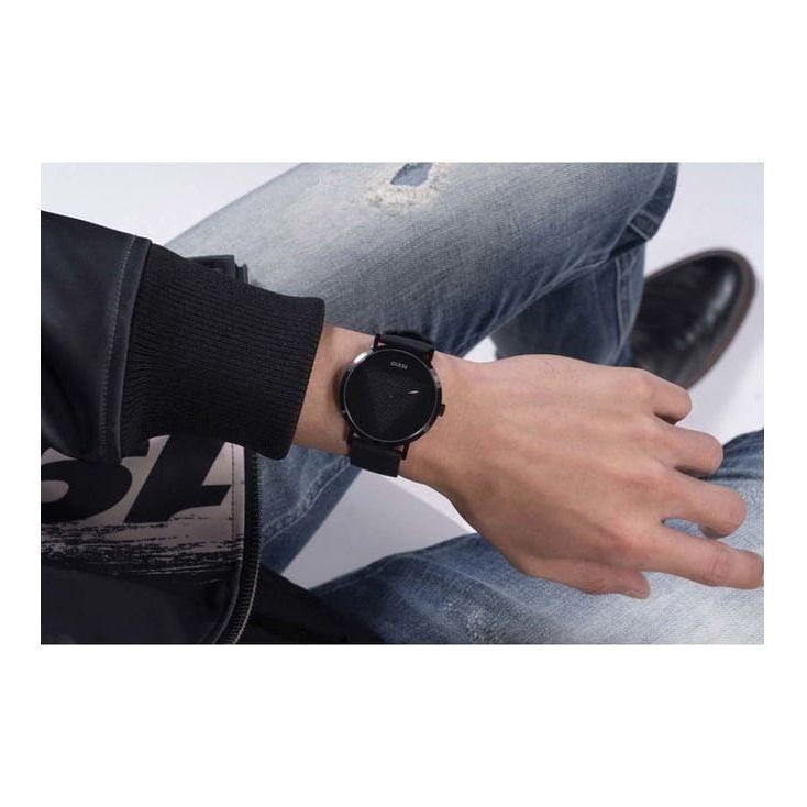 GUESS IMPRINT Men Black Round Dial Analog Watch - W1161G2