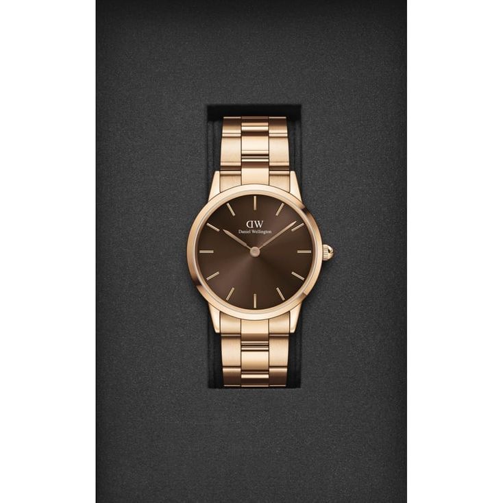 Daniel Wellington Iconic Link Amber Unisex Watch - Elegant and Stylish