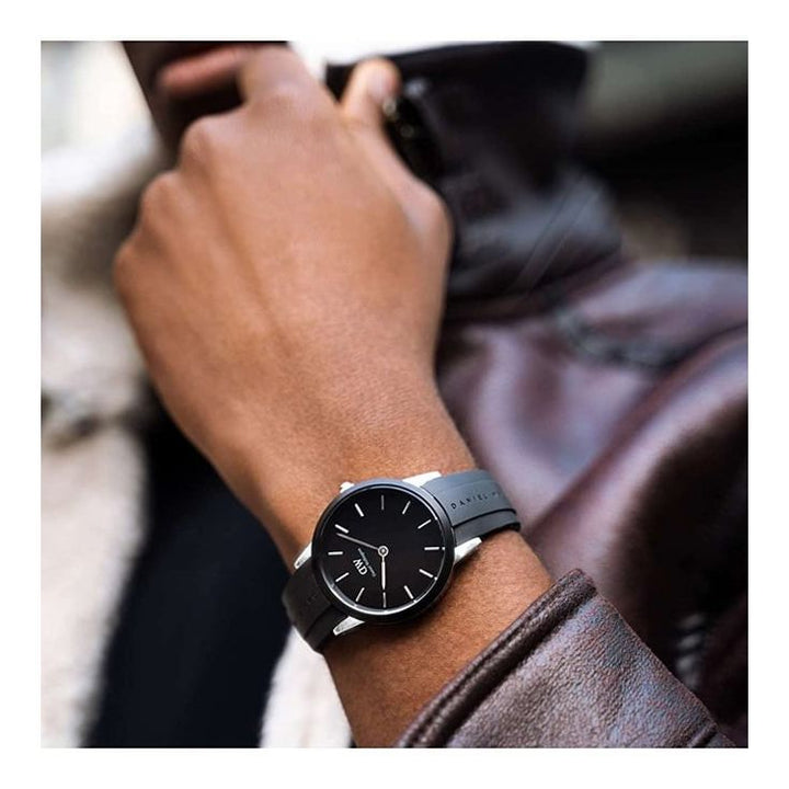 DW00100436 Iconic Link Motion Watch for Men