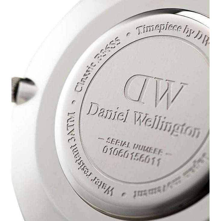 Daniel Wellington DW00100149 Classic Analog Watch for Men