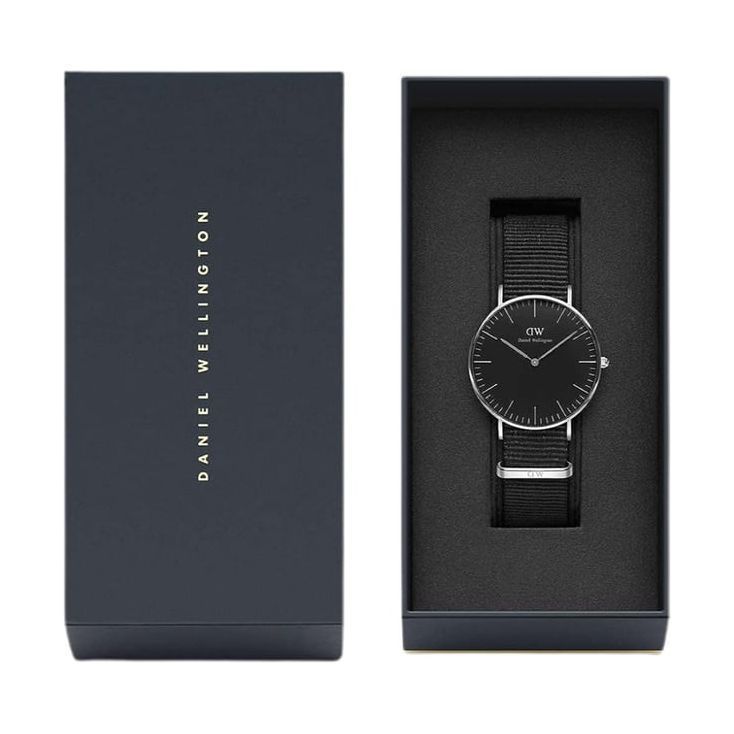 Daniel Wellington DW00100149 Classic Analog Watch for Men